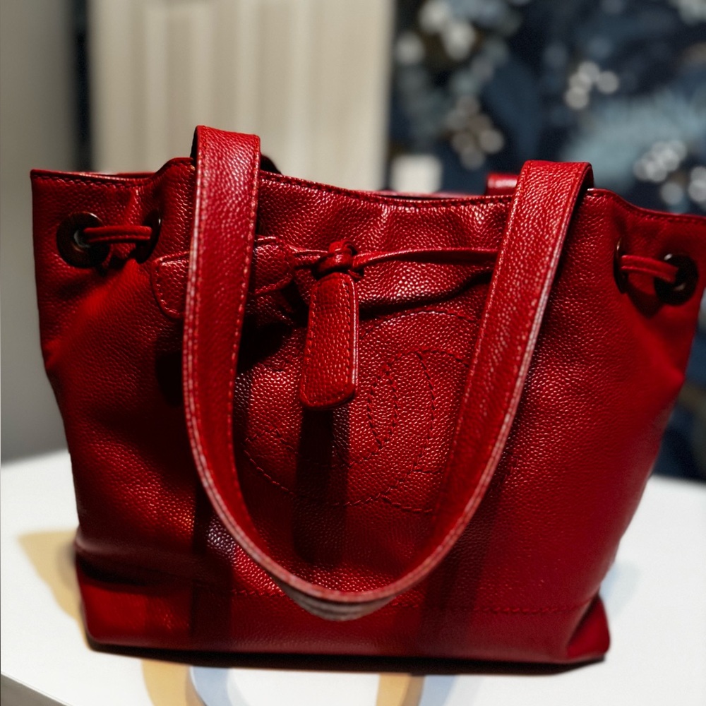 CHANEL CC Coco Mark Wood Grain Drawstring Vintage Tote Bag in Caviar - Picture 5 of 14
